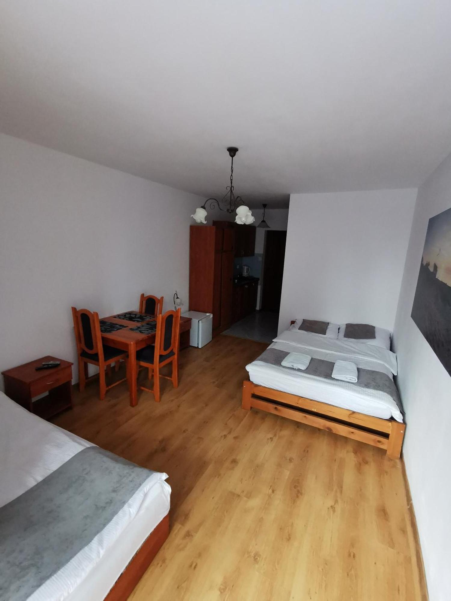 Grodzisko Pokoje Do Wynajecia Krynica Morska Habitación foto